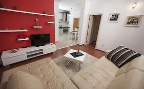 Znjan Beach Apartments